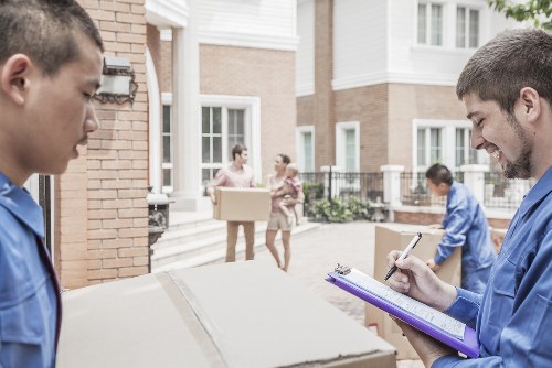 Local house removals service for Shepherds Bush homes and flats