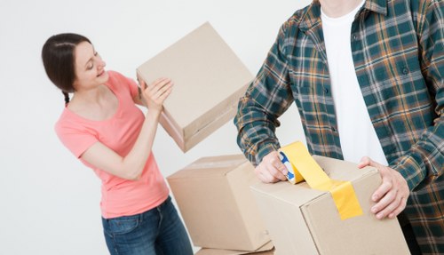 Local removals service managing access and parking challenges in Shepherds Bush