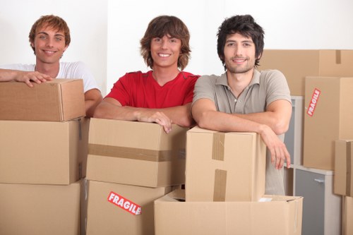 Local packing boxes and moving supplies for Shepherds Bush homes